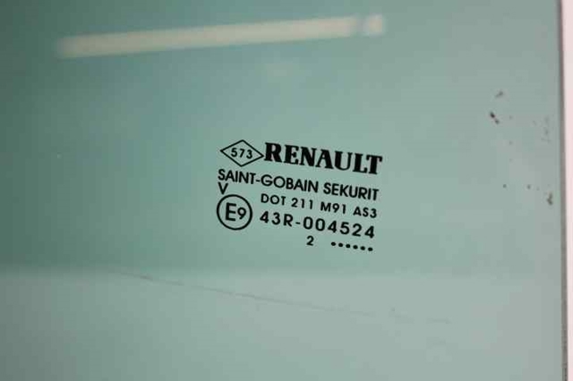 823000027R RENAULT купить в Ровно