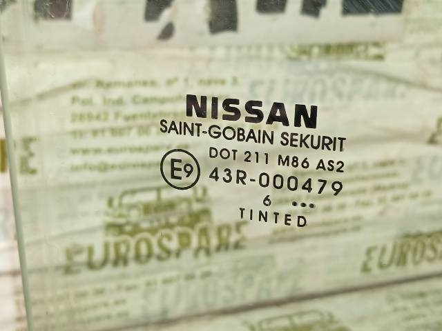 NISSAN 82300EB300 Стекло двери задней правой в наличии Запорожье