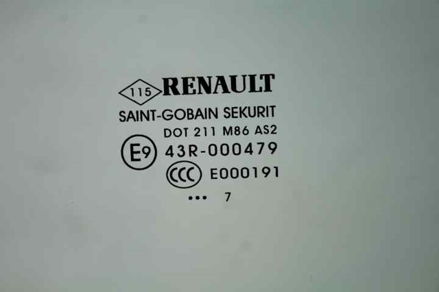 RENAULT 823011776R Стекло двери задней левой в наличии Одесса