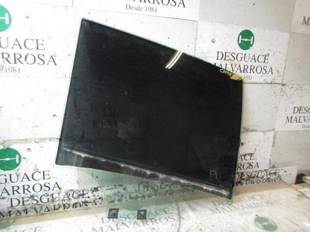 823015497R RENAULT Стекло двери задней левой купить в Кривой Рог