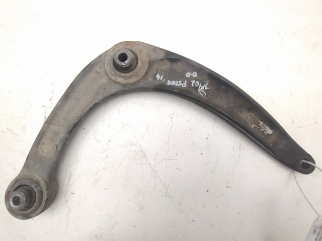 PEUGEOT 823214 в наличии Кривой Рог