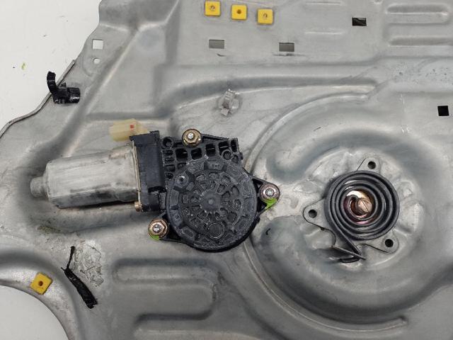 HYUNDAI 824022F010 Стеклоподъемник передней правой двери в наличии Черкассы