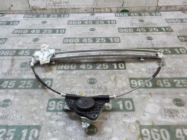 824030X010 HYUNDAI Стеклоподъемник передней левой двери купить в Львов