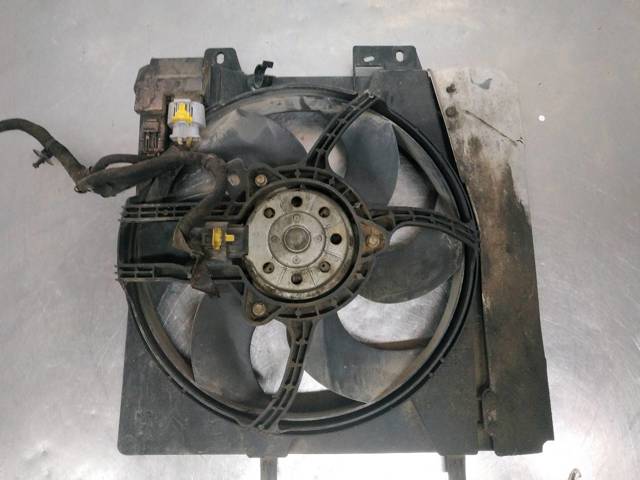 8240503FR PEUGEOT Диффузор радиатора охлаждения, в сборе с мотором и крыльчаткой купить в Запорожье
