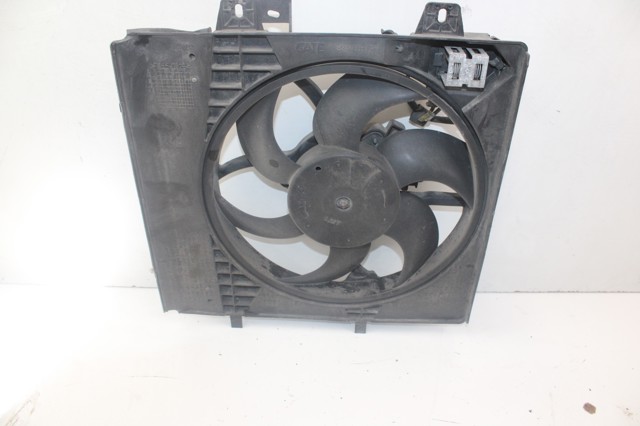 8240503FR PEUGEOT Диффузор вентилятора в сборе с мотором и крыльчаткой купить в Житомир