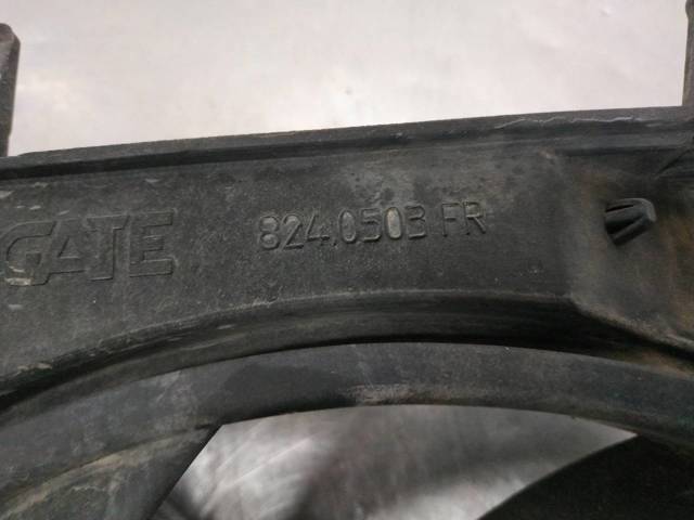 8240503FR PEUGEOT Диффузор радиатора охлаждения, в сборе с мотором и крыльчаткой купить в Кривой Рог