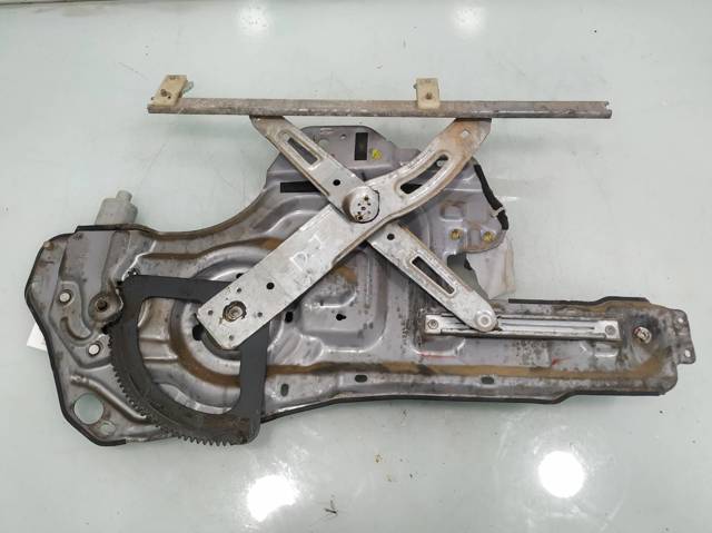 824053A000 Hyundai/Kia