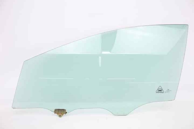 82410A2010 HYUNDAI Стекло двери передней левой купить в Житомир