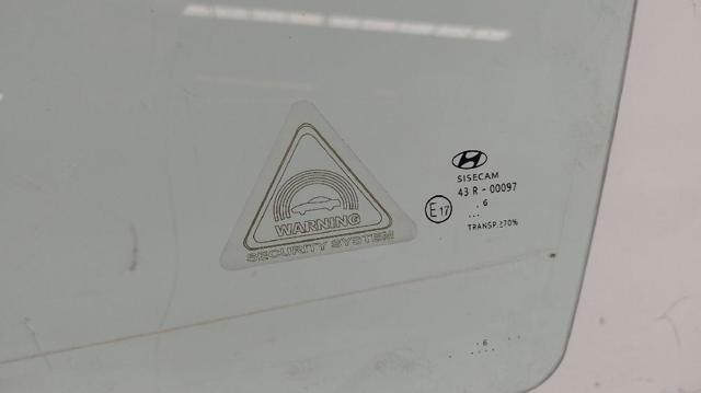 HYUNDAI 82410C8010 Стекло двери передней левой в наличии Винница