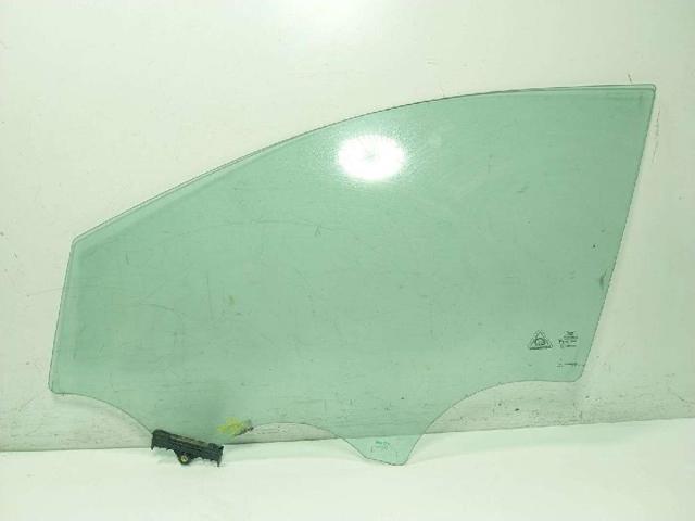 82410F1000 HYUNDAI Стекло двери передней левой купить в Полтава