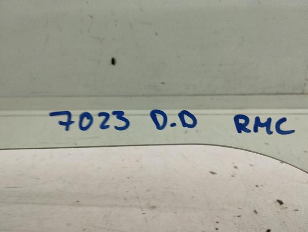 824213W000 HYUNDAI Стекло двери передней правой купить в Николаев