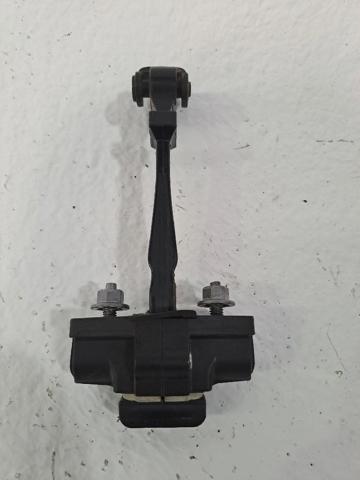 RENAULT 824305607R Ограничитель задней двери в наличии Киев