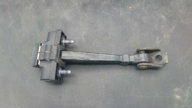 RENAULT 824307049R Ограничитель открывания двери задний в наличии Киев