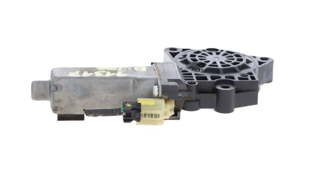 824501D000 HYUNDAI Мотор стеклоподъемника двери передней левой купить в Одесса