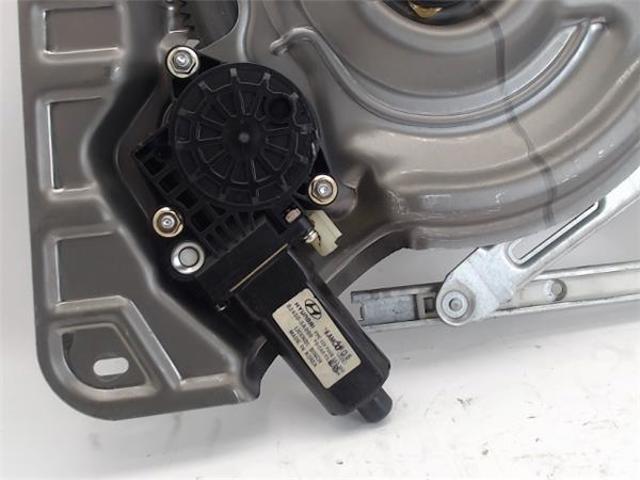 HYUNDAI 824503A000 Мотор стеклоподъемника двери передней левой в наличии Одесса