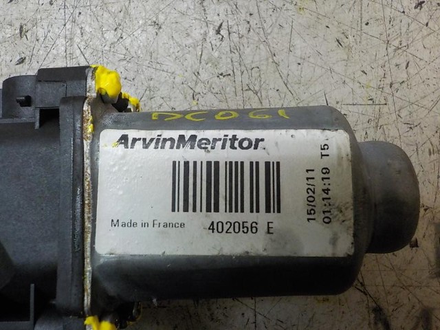 824601H000 HYUNDAI Мотор стеклоподъемника двери передней правой купить в Павлоград