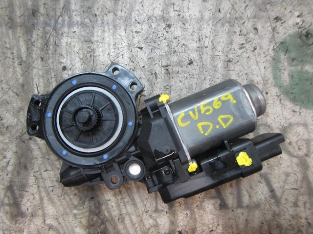 HYUNDAI 824601H010 Мотор стеклоподъемника двери передней правой в наличии Каменское
