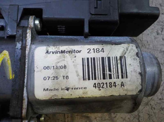 HYUNDAI 824601H310 Мотор стеклоподъемника двери передней правой в наличии Киев