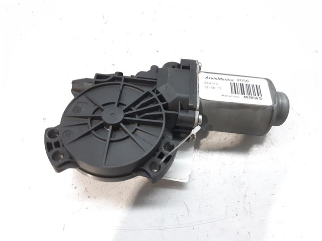 Motor de acionamento de vidro da porta dianteira direita 824601H310 Hyundai/Kia