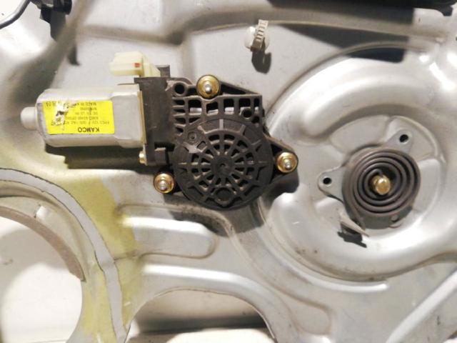 HYUNDAI 824602F000 Мотор стеклоподъемника двери передней правой в наличии Запорожье