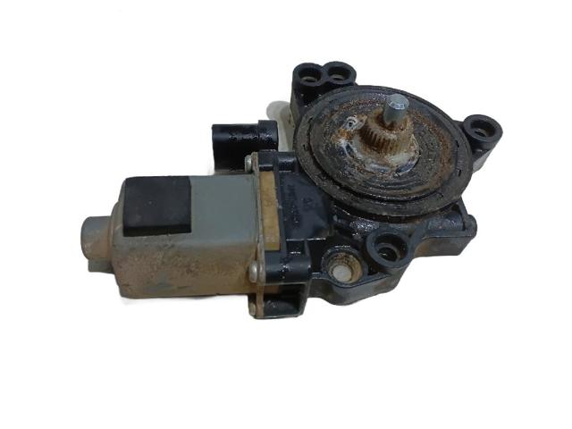 82460A5000 HYUNDAI Мотор стеклоподъемника двери передней правой купить в Чернигов