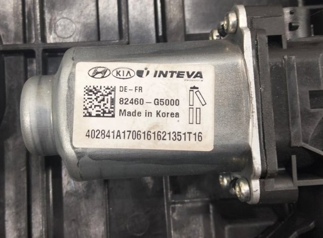 HYUNDAI 82460G5000 Мотор стеклоподъемника двери передней правой в наличии Украина
