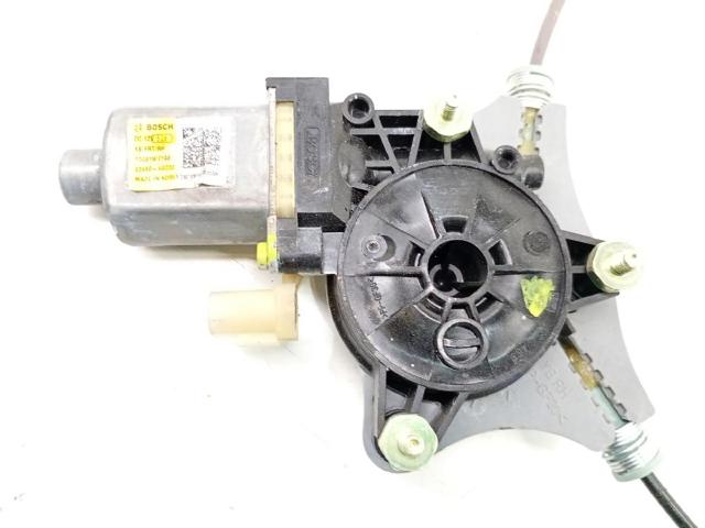 82460H8000 HYUNDAI Мотор стеклоподъемника двери передней правой купить в Хмельницкий