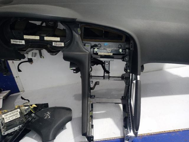 824705 PEUGEOT купить в Николаев