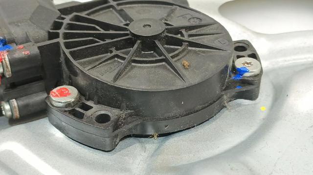 824713U000 HYUNDAI Стеклоподъемник передней левой двери купить в Чернигов