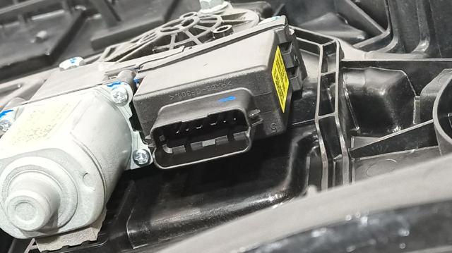82481D4000 HYUNDAI Механизм стеклоподъемника двери передней правой купить в Павлоград