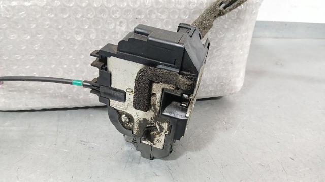 82500JD90C NISSAN Замок двери задней правой купить в Кривой Рог