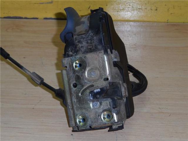 82501AV600 NISSAN Замок двери задней левой купить в Житомир