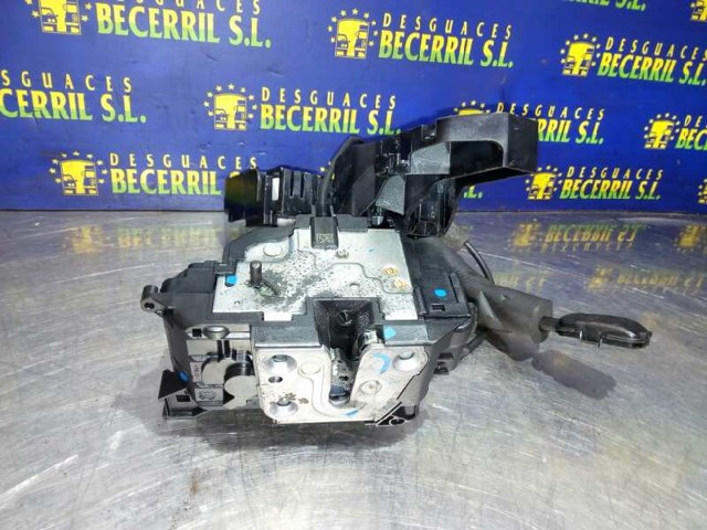 RENAULT 825020025R Замок двери задней правой в наличии Чернигов