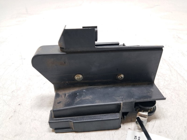 RENAULT 825020888R Замок двери задней правой в наличии Ирпень