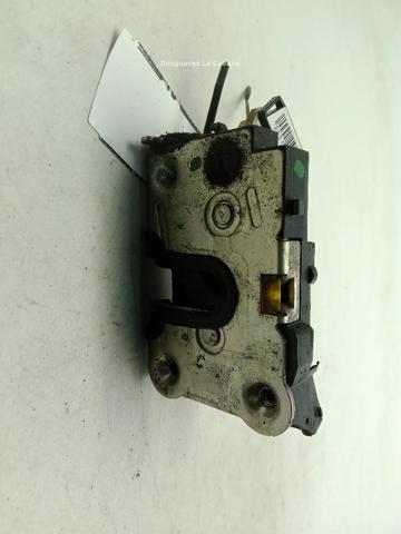825020953R RENAULT Замок передней правой двери купить в Каменское