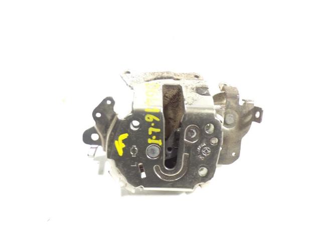 825021093R RENAULT Замок двери боковой сдвижной левой купить в Львов