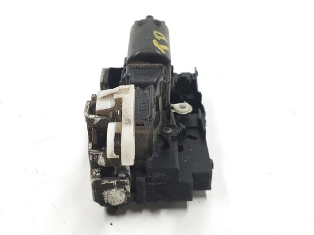 825029681R RENAULT Замок двери задней правой купить в Запорожье