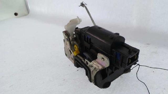 RENAULT 825032860R Замок двери задней левой в наличии Черкассы