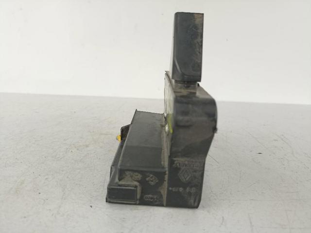 RENAULT 825033585RC в наличии Тернополь