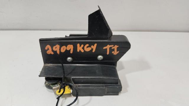RENAULT 825034213R в наличии Украина