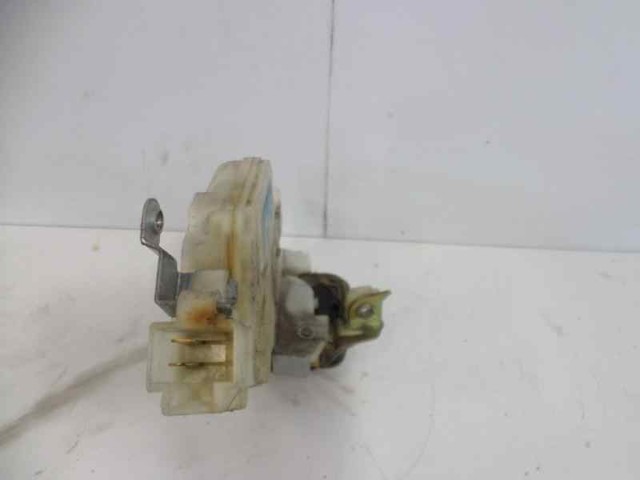 82503BM760 NISSAN Замок двери задней левой купить в Ирпень