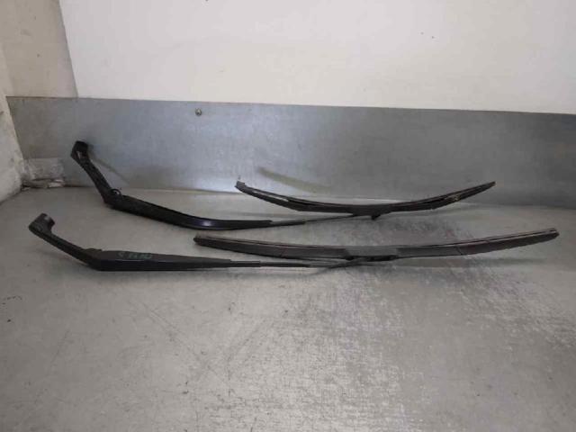 8250A172 MITSUBISHI Поводок стеклоочистителя купить в Днепр