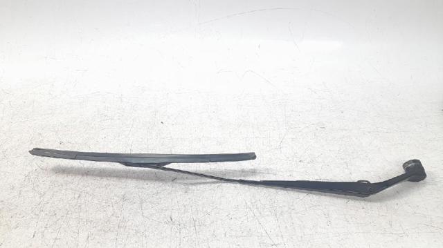 MITSUBISHI 8250A774 Рычаг-поводок стеклоочистителя лобового стекла в наличии Тернополь