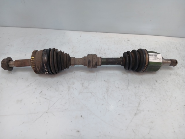 VOLVO 8251754 Левая полуось в наличии Ужгород