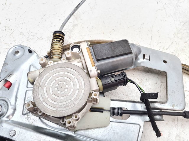 8252391 BMW купить в Львов