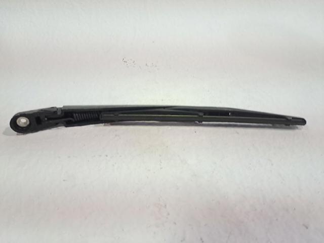 8253A093 MITSUBISHI Дворник задний купить в Черновцы
