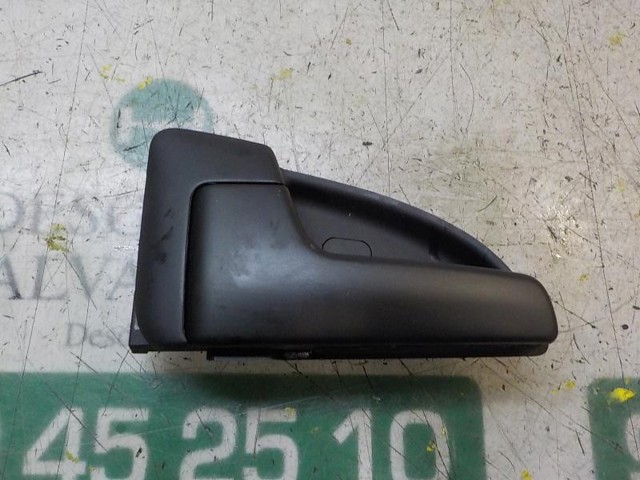 826101H000EQ HYUNDAI Ручка двери левой внутренняя передняя/задняя купить в Черновцы