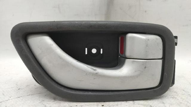 HYUNDAI 826103K020XZ Ручка двери левой внутренняя передняя/задняя в наличии Черновцы