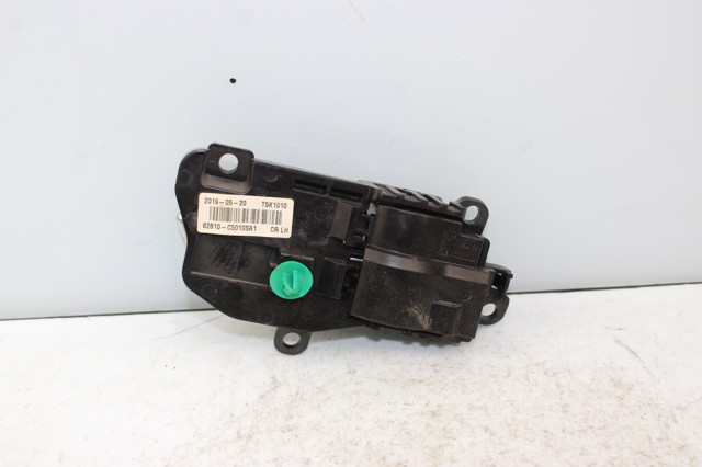 HYUNDAI 82610C5010SA1 в наличии Черновцы