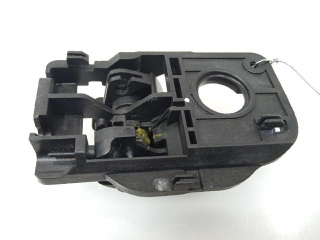 HYUNDAI 826202K000WK Ручка двери передней внутренняя правая в наличии Черкассы